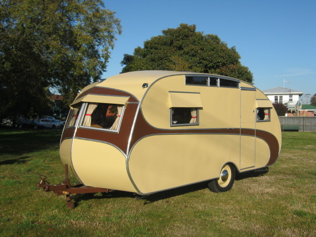 Car cruiser sport four..jpg