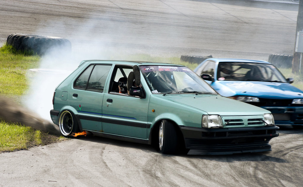 nissan k10.jpg